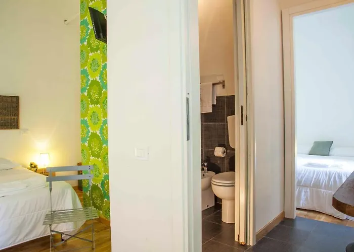 Delle Spezie لا سبيتسْيا